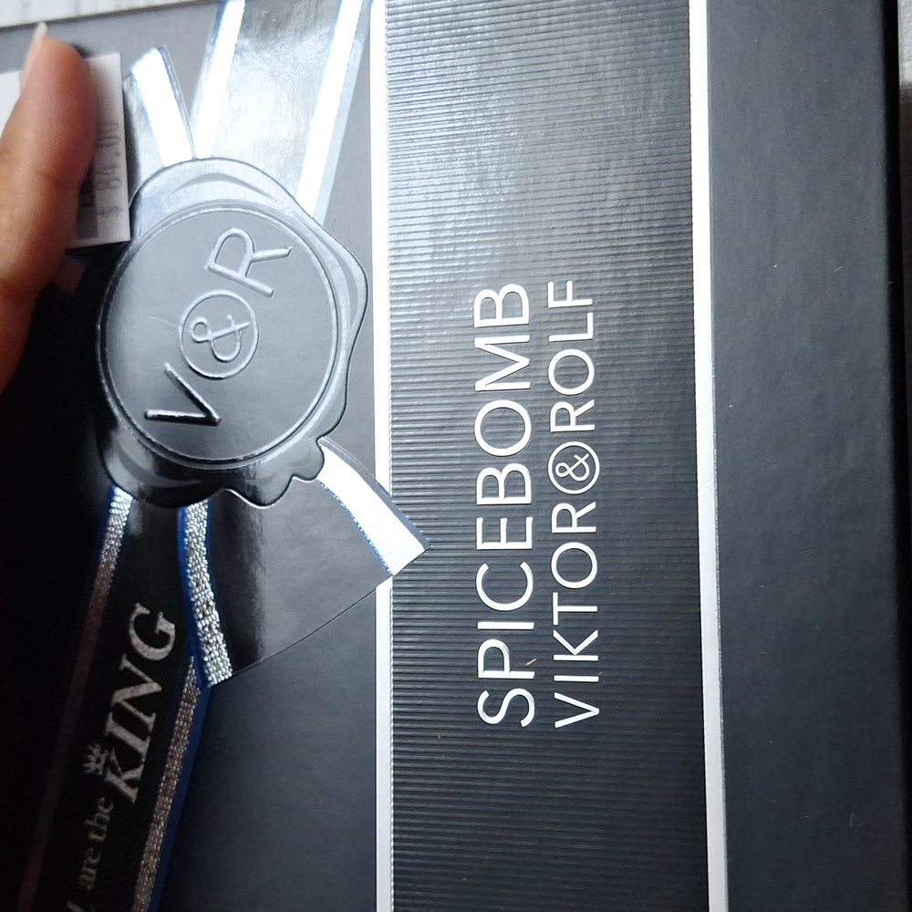 Spicebomb Viktor & rolf